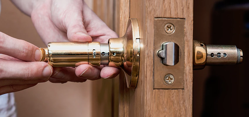Padlock Lock Replacement Assistance in August, CA